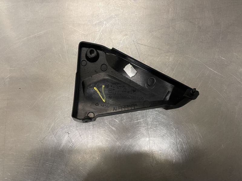 BMW R1250 GSA 2021 Deksel batteri