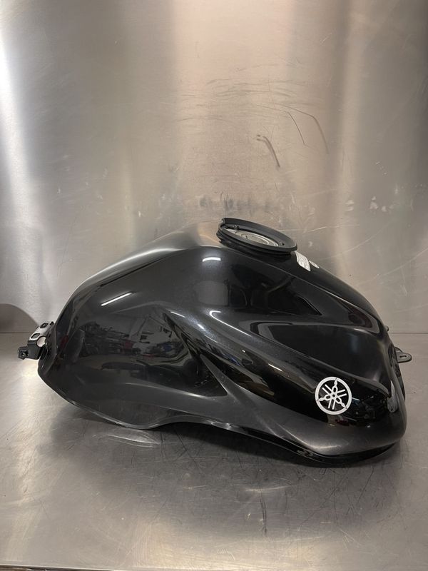 Yamaha FZ6 2007 Bensintank 