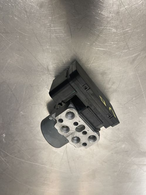 Hovedbilde Honda CB 650RA 2020 ABS Pumpe 