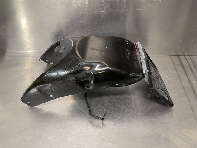 Hovedbilde Harley Davidson V-Rod 2003 Bakskjerm indre