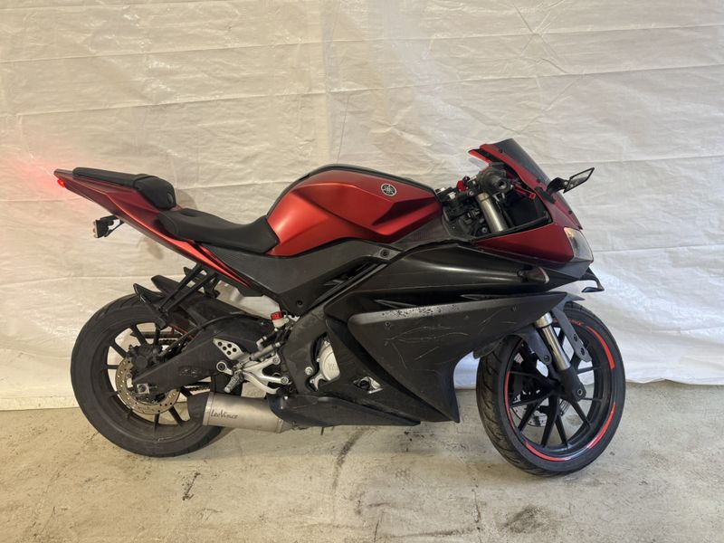 Yamaha YZF R125 2014