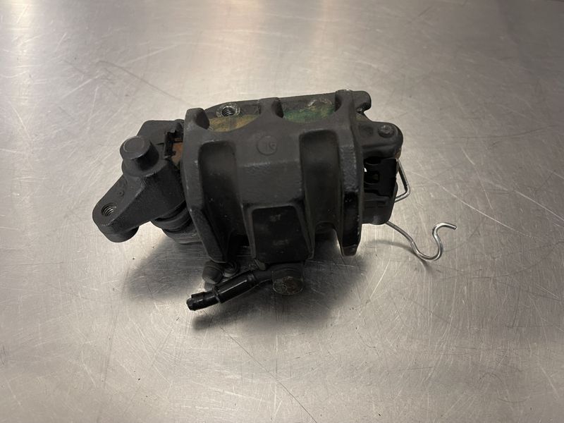 Triumph Legend 900 2000 Bremsecaliper frambrems