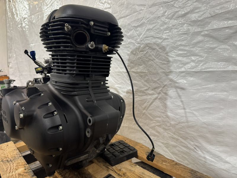 Royal Enfield Classic 350 2023 Motor 