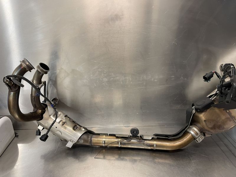 Honda Africa Twin CRF 1100 2021 Eksosanlegg 