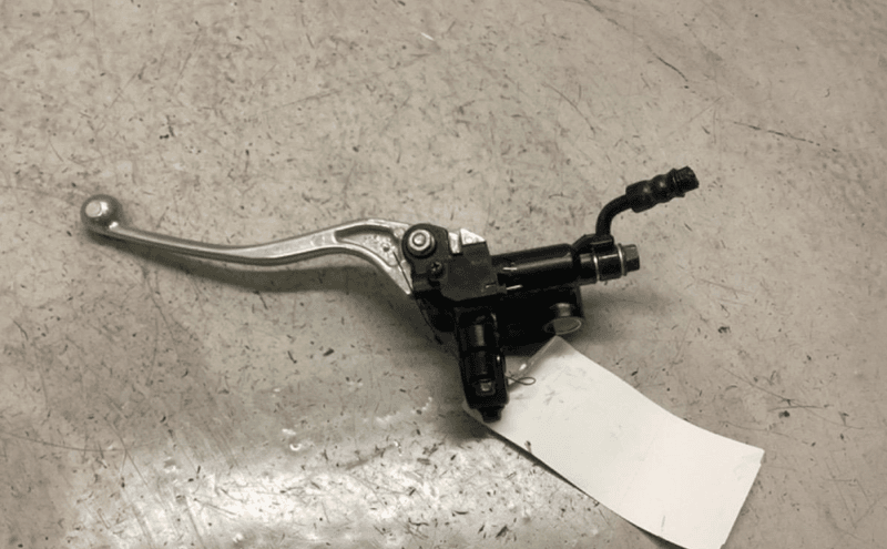 Honda CB125R 2023 Bremsepumpe frambrems 