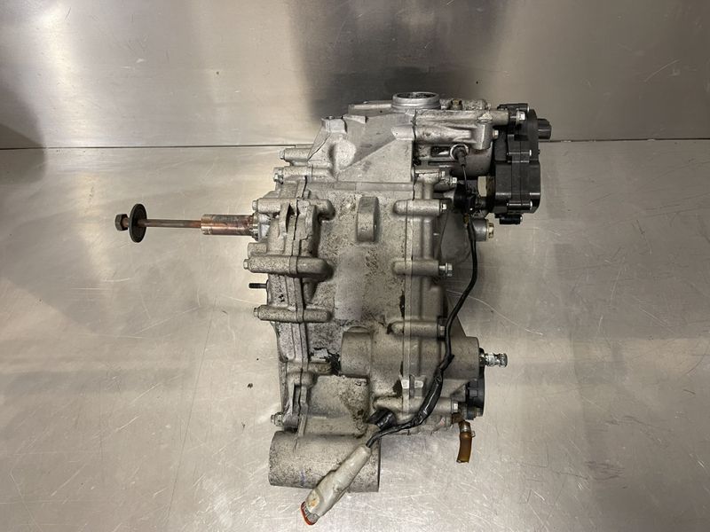 Can-Am Oulander 650 2016 Girkasse