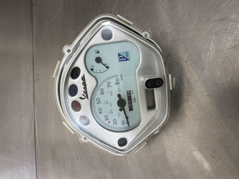 Vespa LX 50 Speedometer/instrument