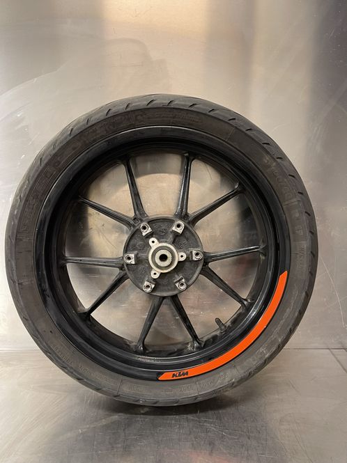 Hovedbilde KTM DUKE 125 2020 Bakfelg 