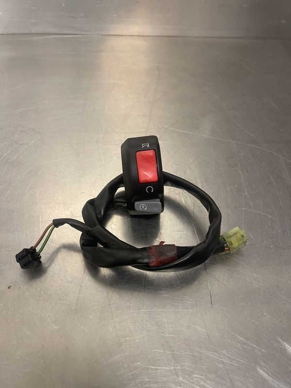Yamaha FZ8-S 2014 Bryterpanel høyre