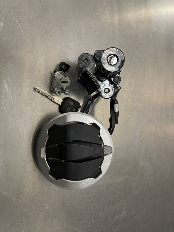 Kawasaki Ninja 125 2023 Låsesett