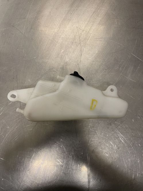 Hovedbilde Kawasaki ER5 2001 Ekspansjonstank 