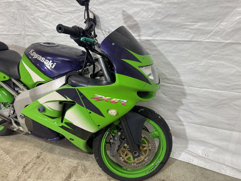Kawasaki Ninja ZX-6R 