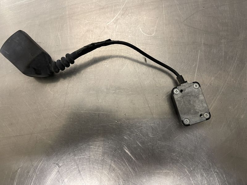 Honda Africa Twin CRF 1100 2021 GPS Antenne