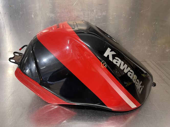 Hovedbilde Kawasaki Ninja ZX-6R 1993-2002 Bensintank