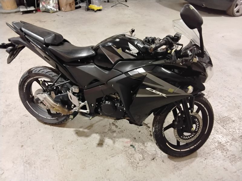 Honda Cbr 125 2013