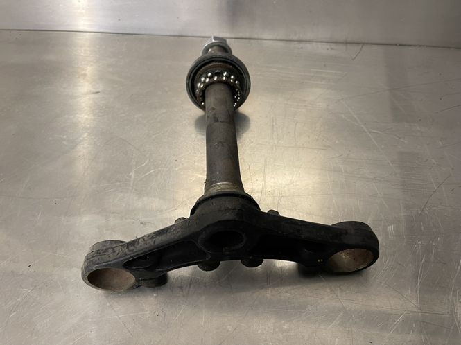 Hovedbilde Yamaha YZF R125 2008-2013 Styrekrone nedre del