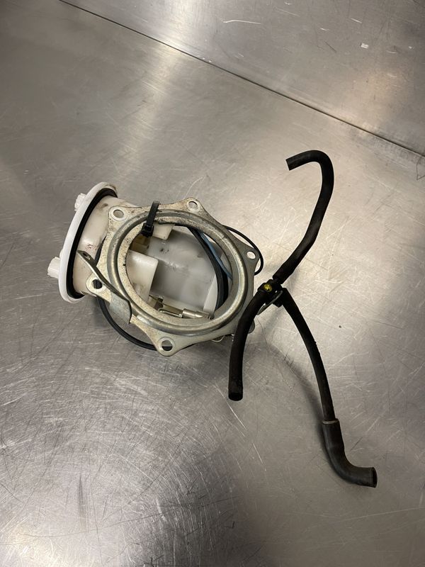 Honda CBR 1000RR 2008 Bensinpumpe