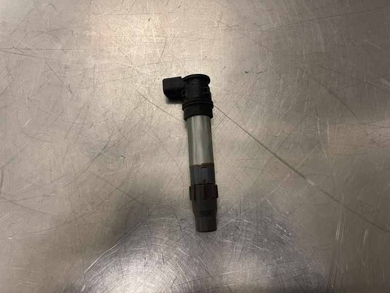 Honda CBR 1000RR 2008 Coil
